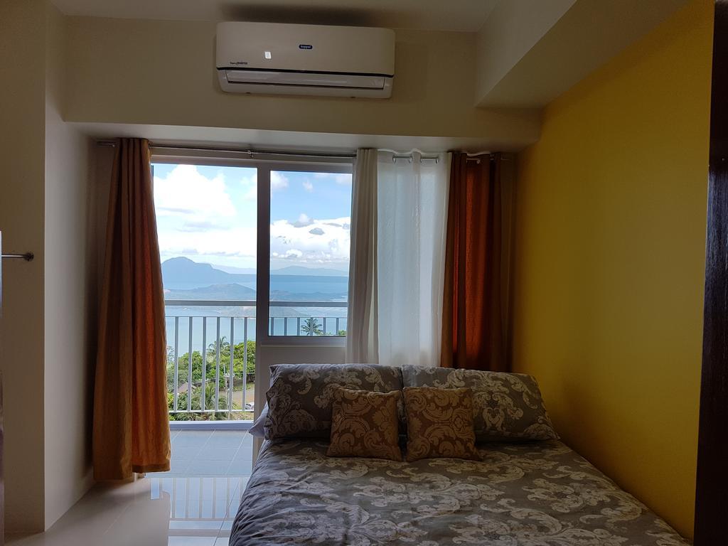 Taal Room Tagaytay City Esterno foto